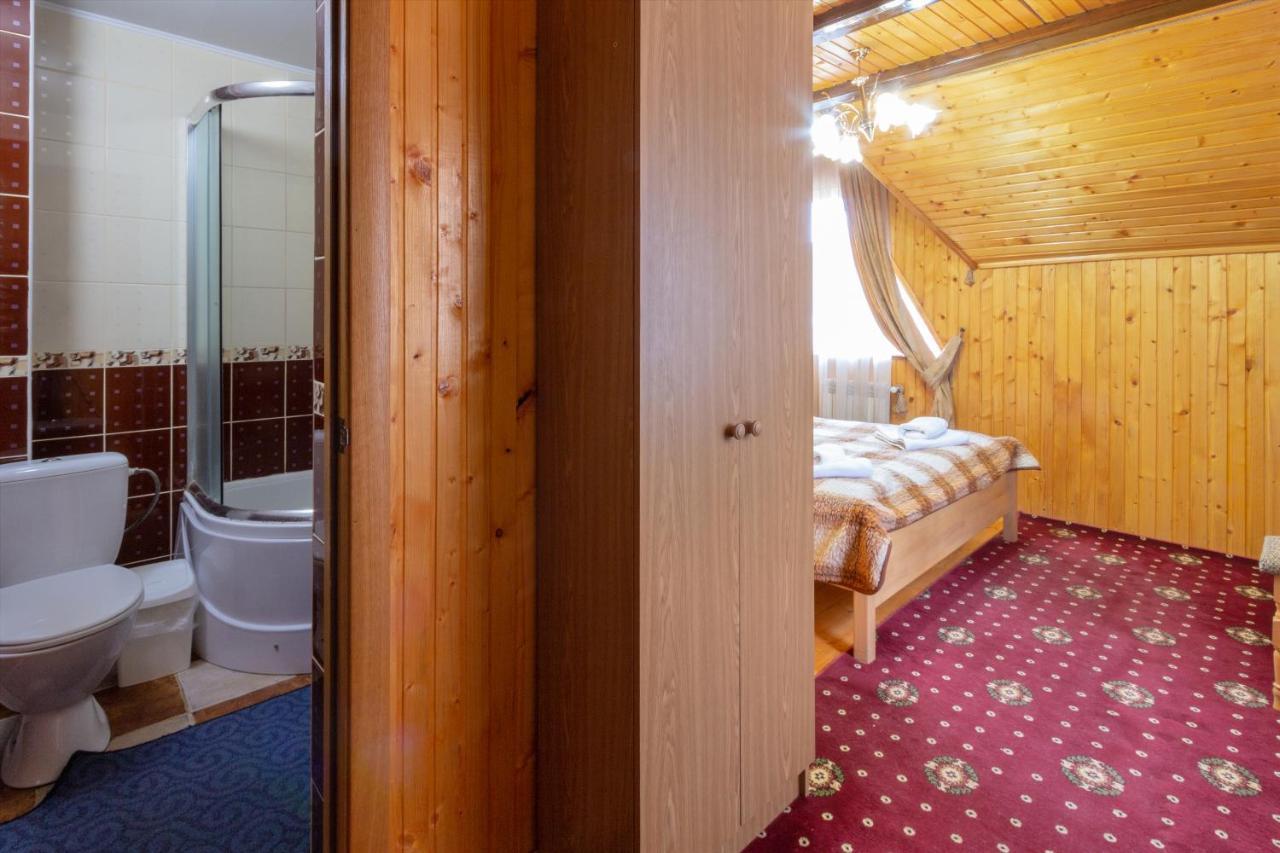 У Мар'Яни І Назара Hotel Yaremche Exterior foto